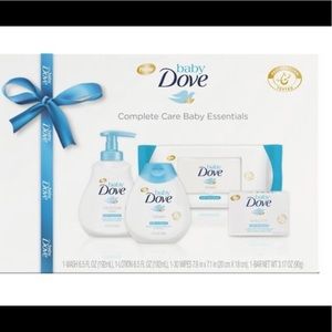 Baby Dove Complete Care Baby Essentials Gift Set